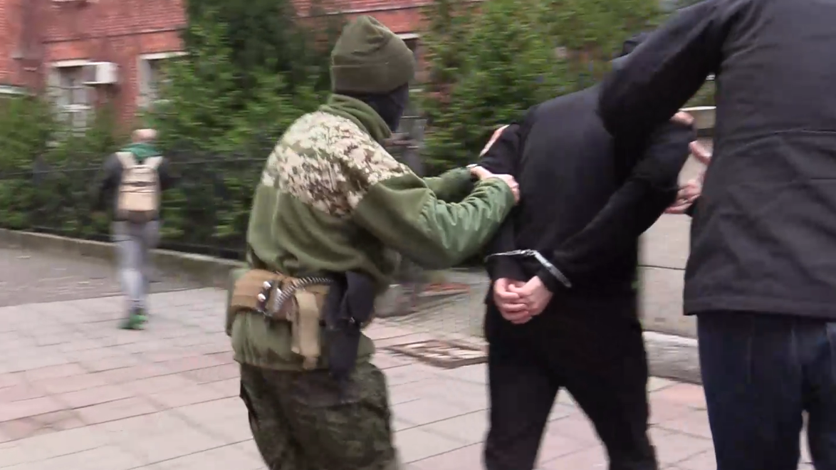 Жителя Калининградской области задержали по делу о вербовке для поджогов