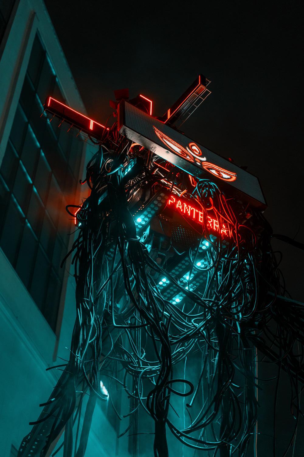 Инсталляция художественного объединения Panterra