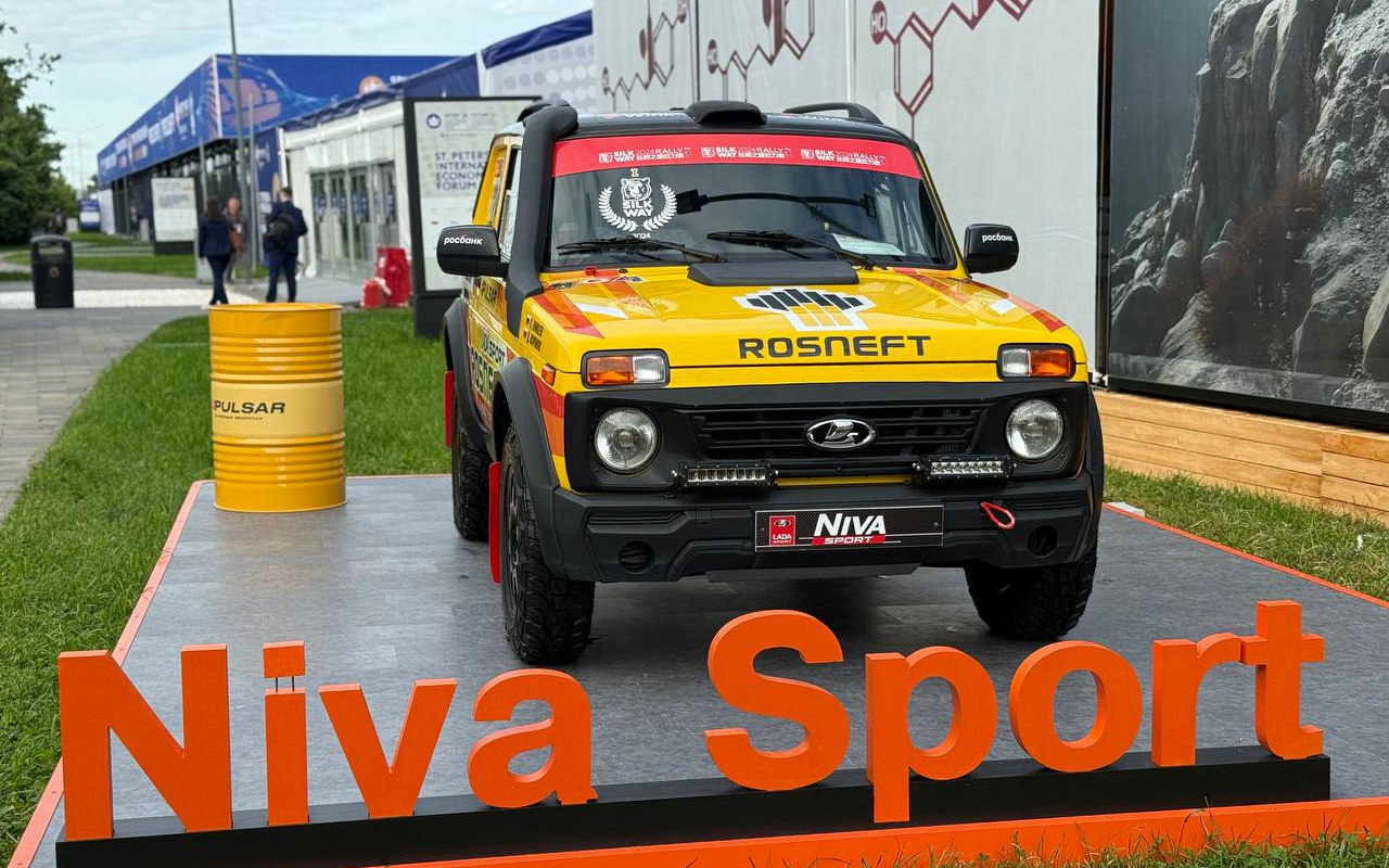 Lada Niva Sport