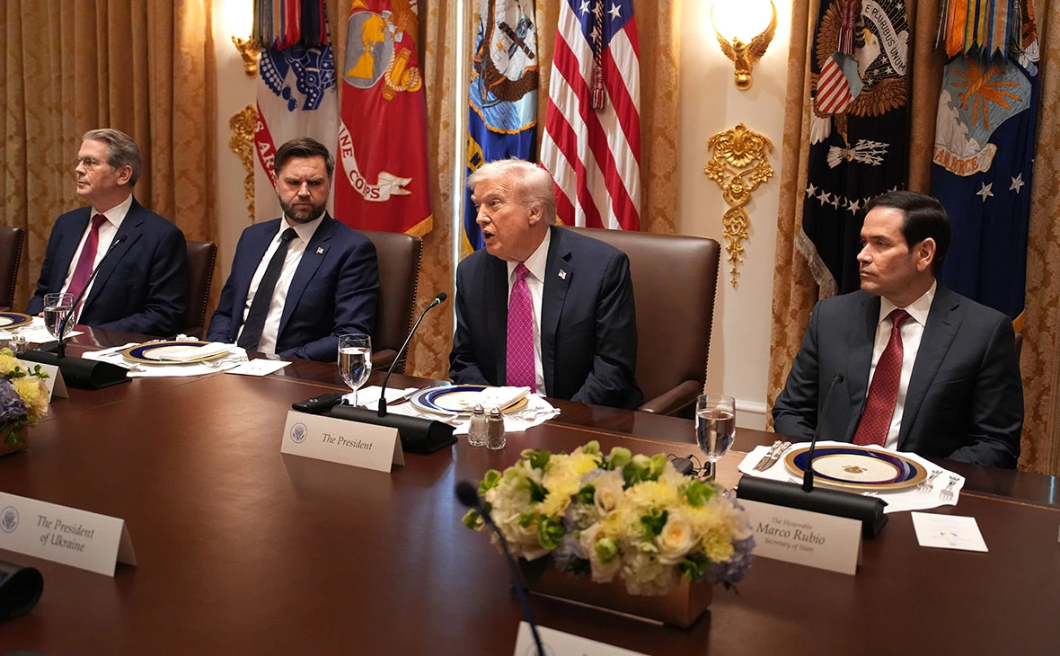 Andrew Harnik / Getty Images