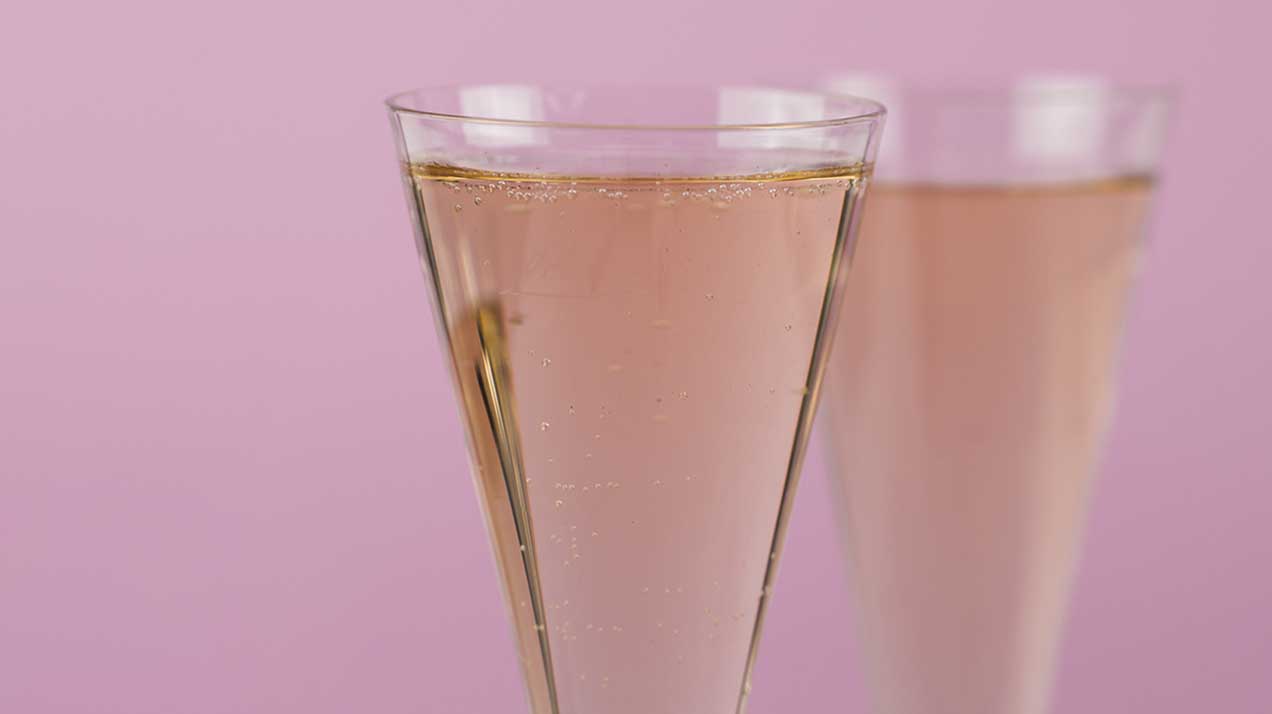 Bollinger обиделся на британский юмор в рекламе игристого