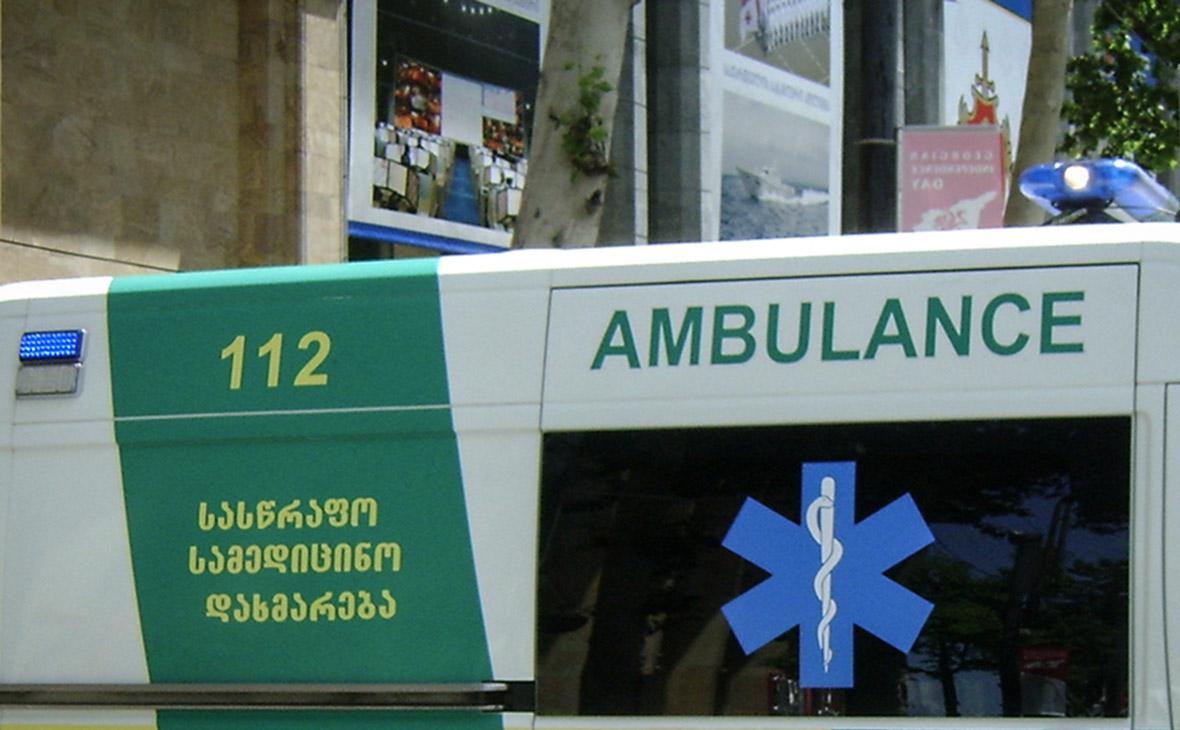 Восемь человек погибли после падения спасательного вертолета в Грузии