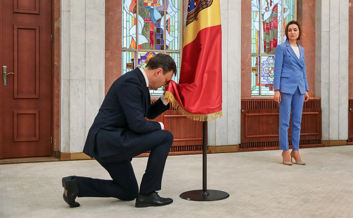 Vladislav Culiomza / Reuters