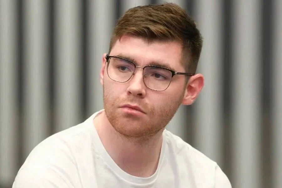 со страницы Дениса Аллаярова в социальной сети ВКонтакте