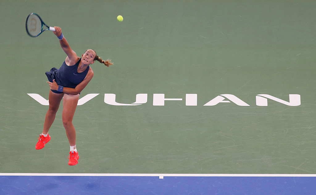 Wang He / Getty Images