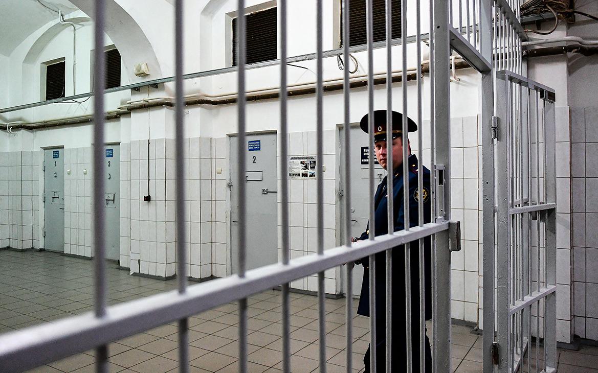 Лукашенко амнистировал почти 8 тыс. осужденных по случаю 80-летия Победы