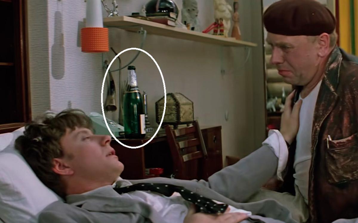 Киноляп с шампанским в фильме «Бриллиантовая рука» не замечали 58 лет