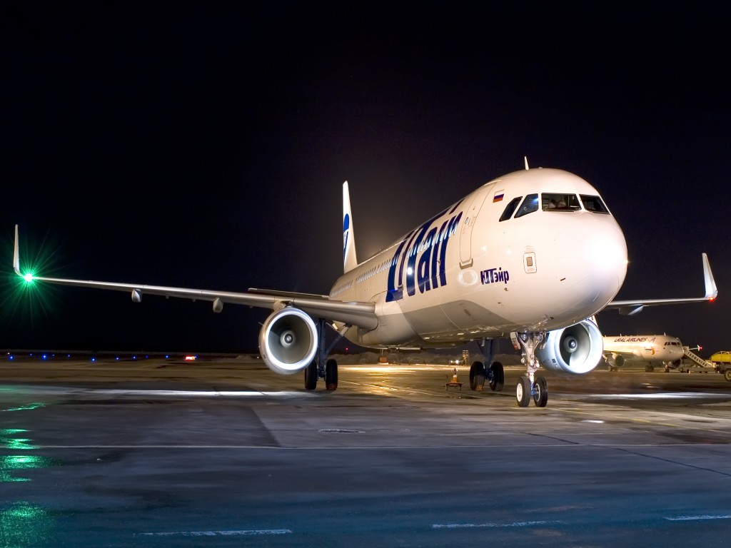 «ЮТэйр» объявил дефолт по облигациям