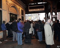 В метро Нью-Йорка произошло ЧП: эвакуированы сотни людей