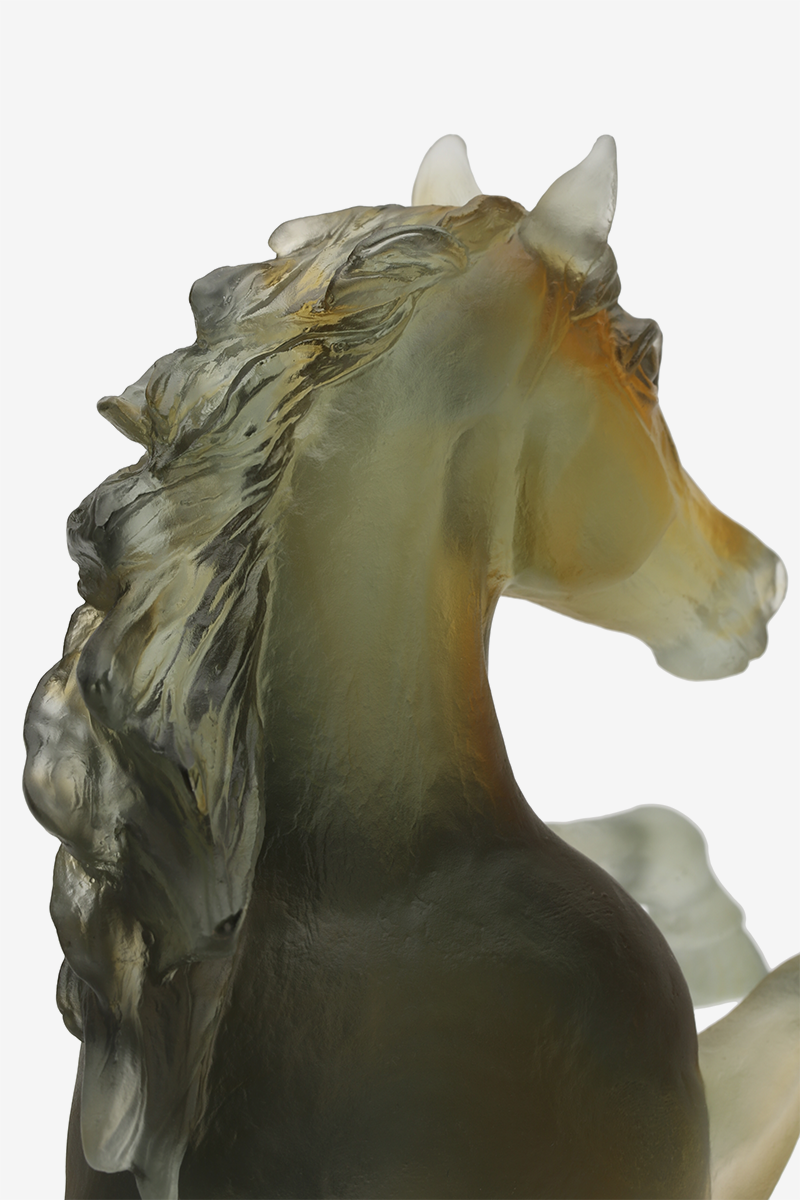 Скульптура «Гарцующая Лошадь» Daum