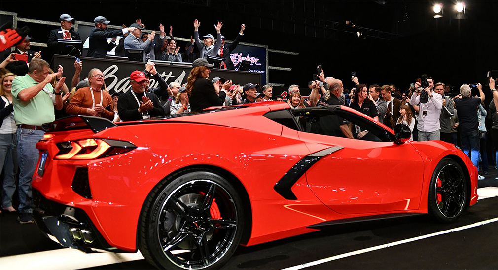 Первый среднемоторный Chevrolet Corvette продали за 3 млн долларов