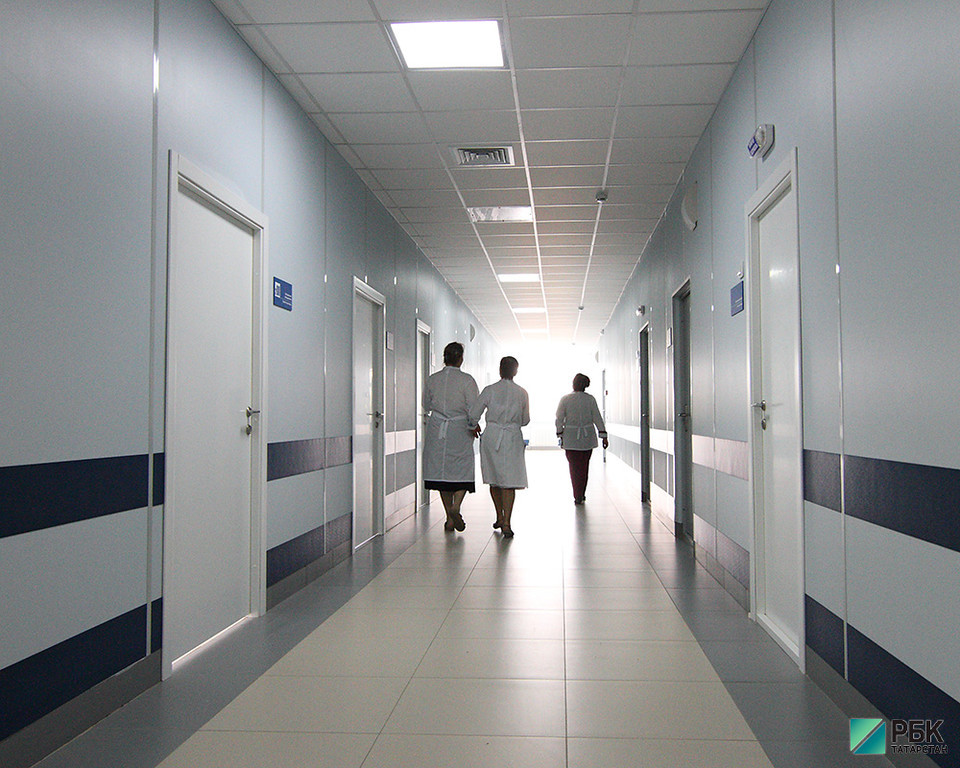 В Татарстане от коронавируса скончались 12 медиков