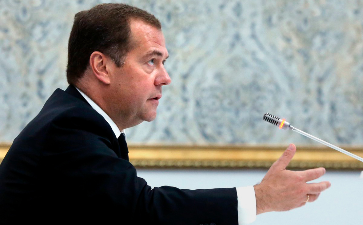Медведев назвал тупиком заявления США о том, что «Россия заплатит цену»