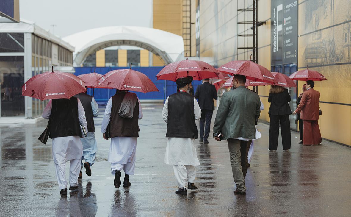 Делегация представителей движения &laquo;Талибан&raquo;