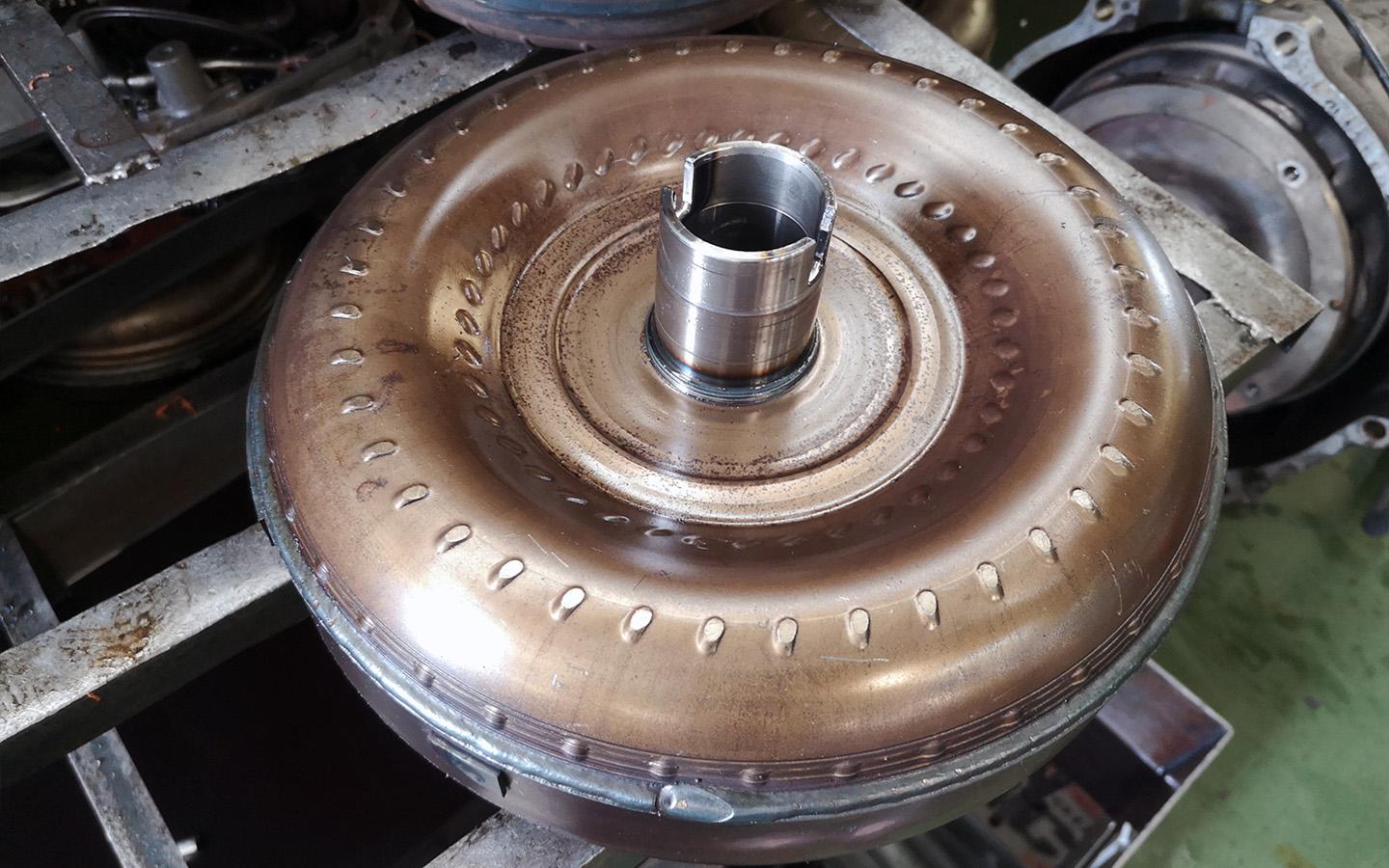 Что такое гидротрансформатор АКПП, для чего он нужен и как работает