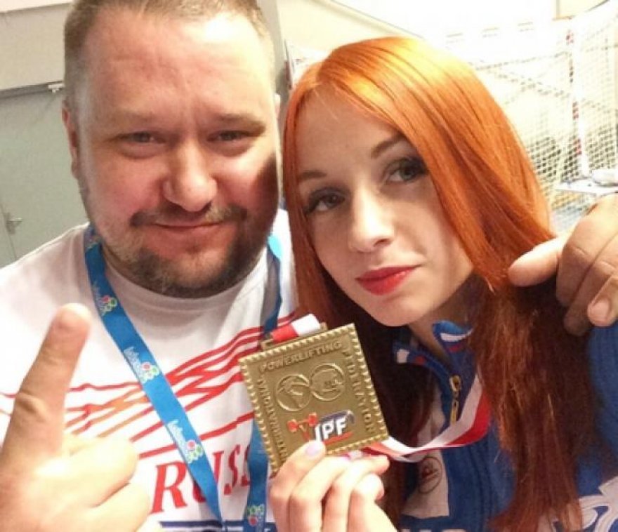 Жительница Челнов стала чемпионкой мира по жиму штанги лежа