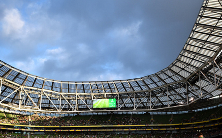 Ирландия не смогла гарантировать проведение матчей Евро со зрителями