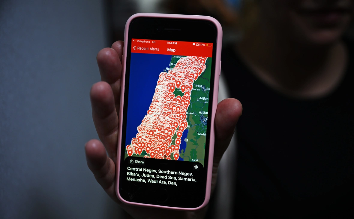 Leon Neal / Getty Images