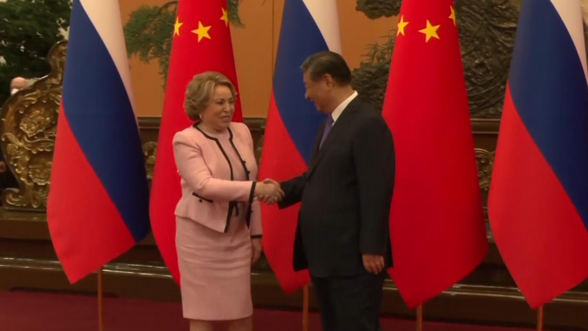Матвиенко передала Си Цзиньпину устное теплое приветствие от Путина