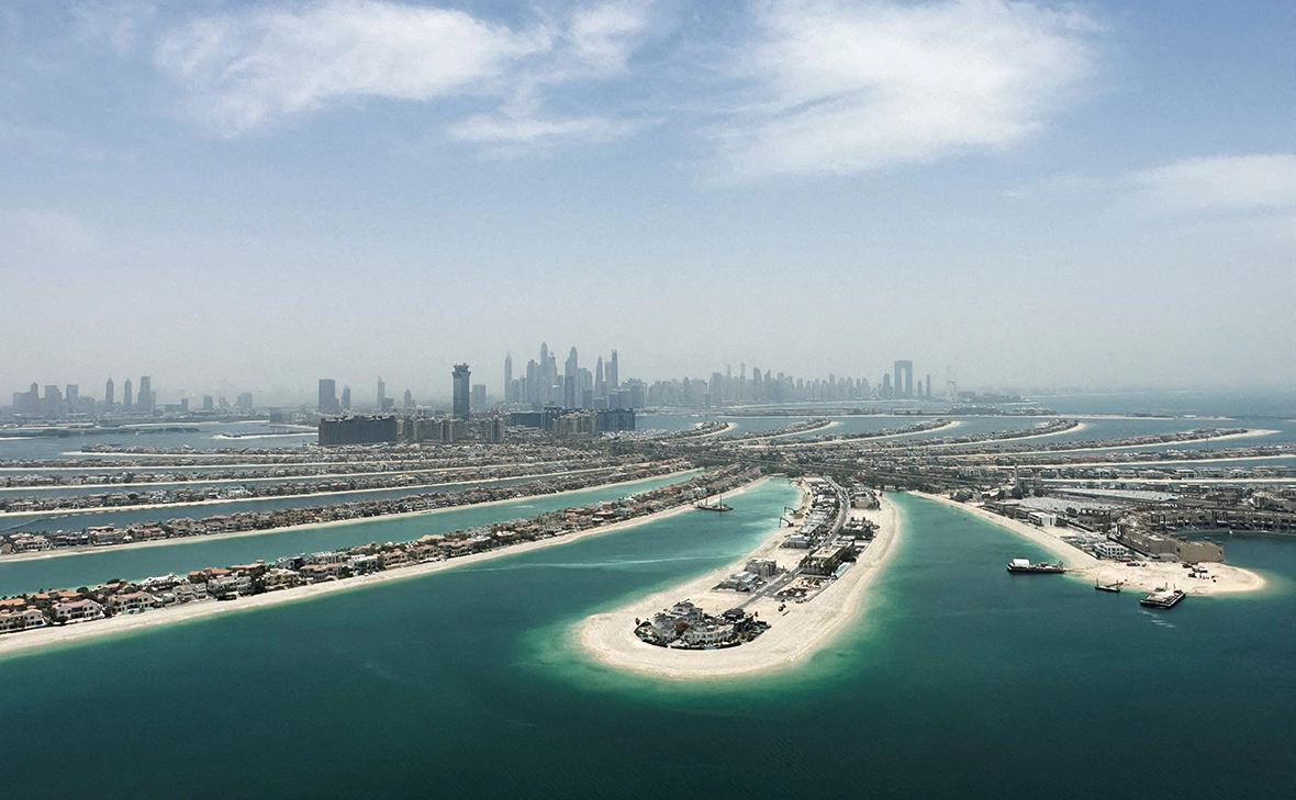 Abdelhadi Ramahi / Reuters