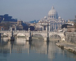 Ватикан призвал священников добавить "скандала" в проповеди