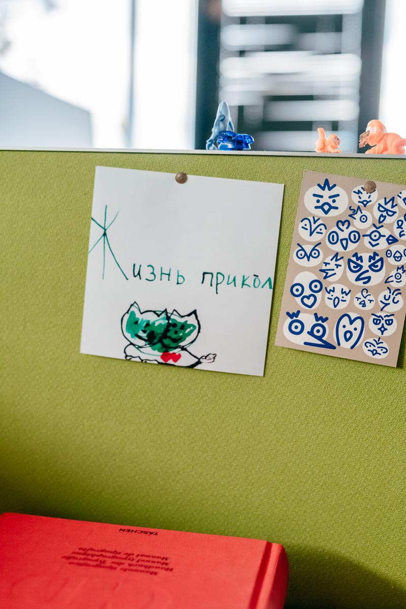 Разработчики тоже шутят