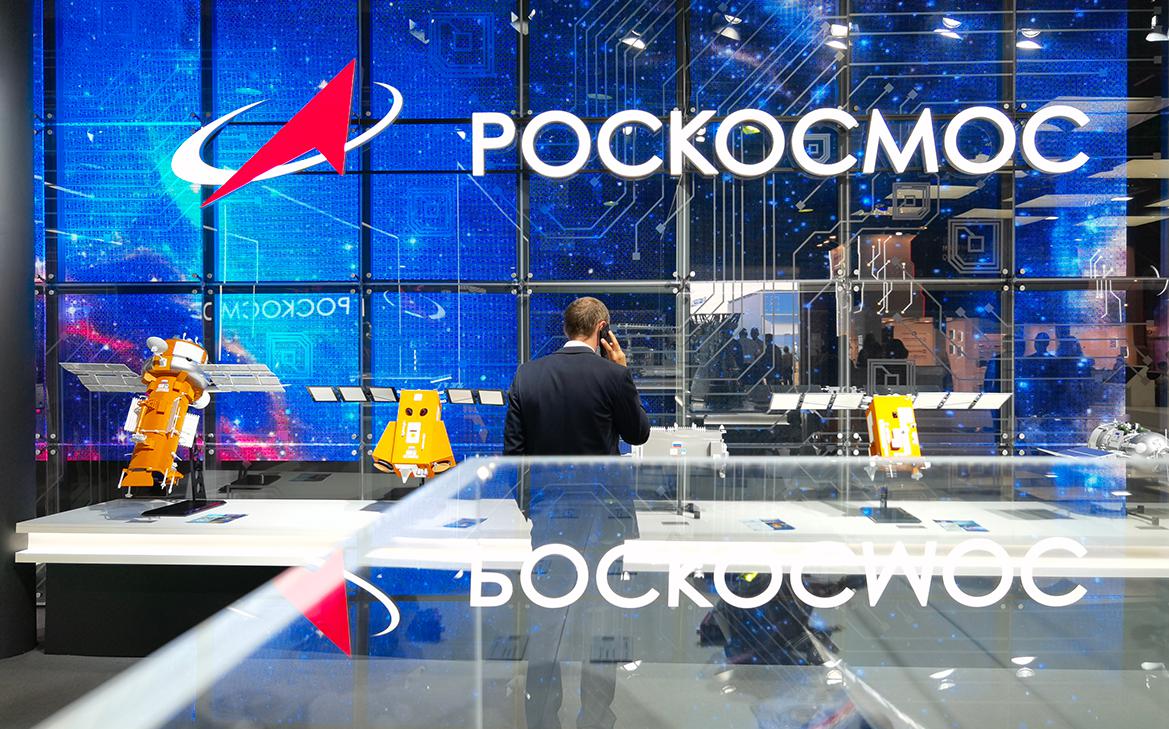 «Роскосмос» заинтересовался оператором спутников для телевидения