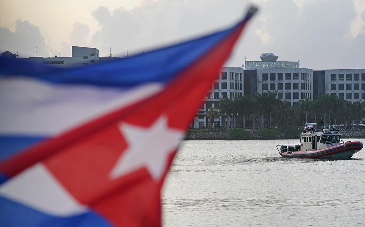 Катер под флагом США вторгся в воды Кубы и открыл стрельбу