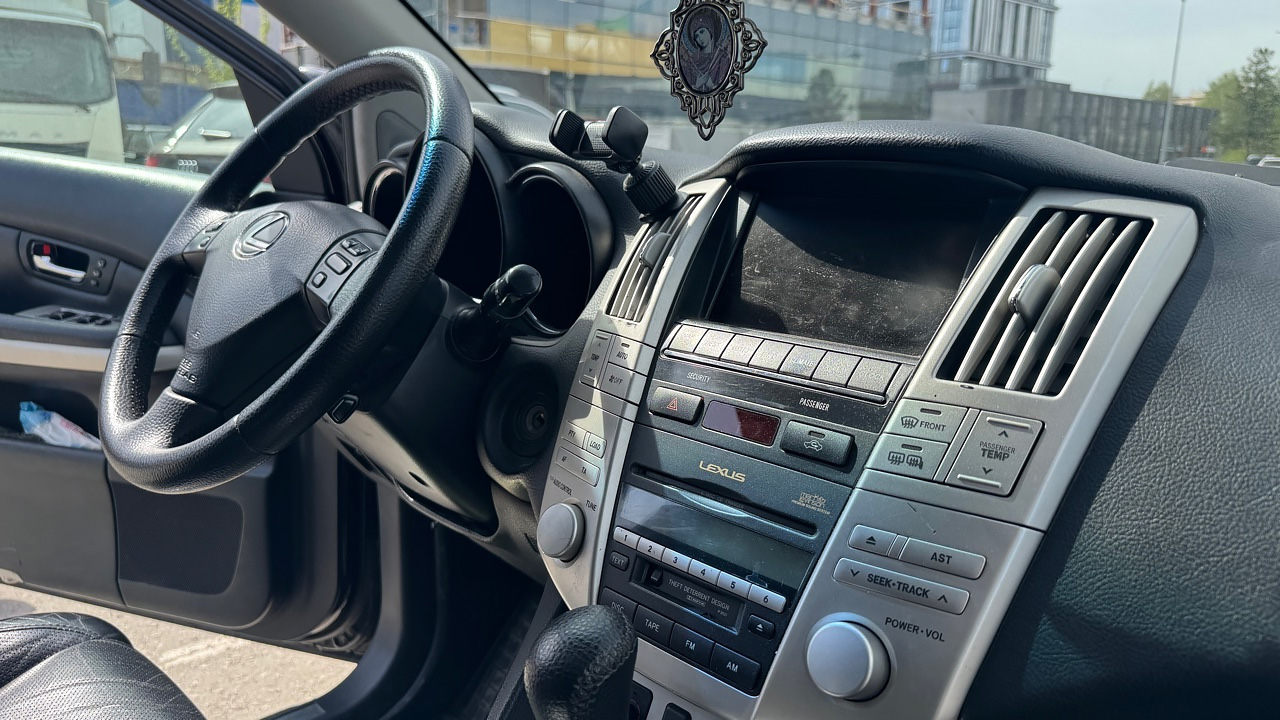 Lexus RX400h