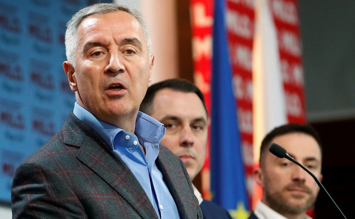 Stevo Vasiljevic / Reuters