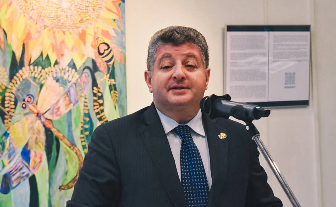 Василий Парин / libfl.ru