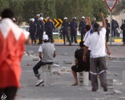 Власти Бахрейна открыли огонь из пулеметов по демонстрантам