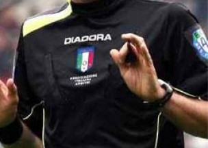 В Италии отстранены от работы девять футбольных арбитров