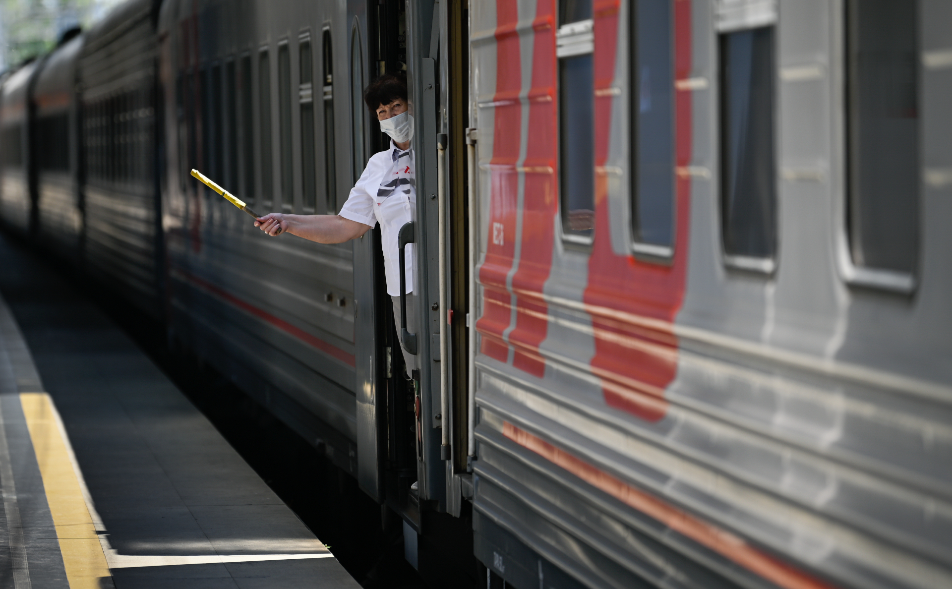 Роспотребнадзор назвал причину отравления детей в поезде на Кубани