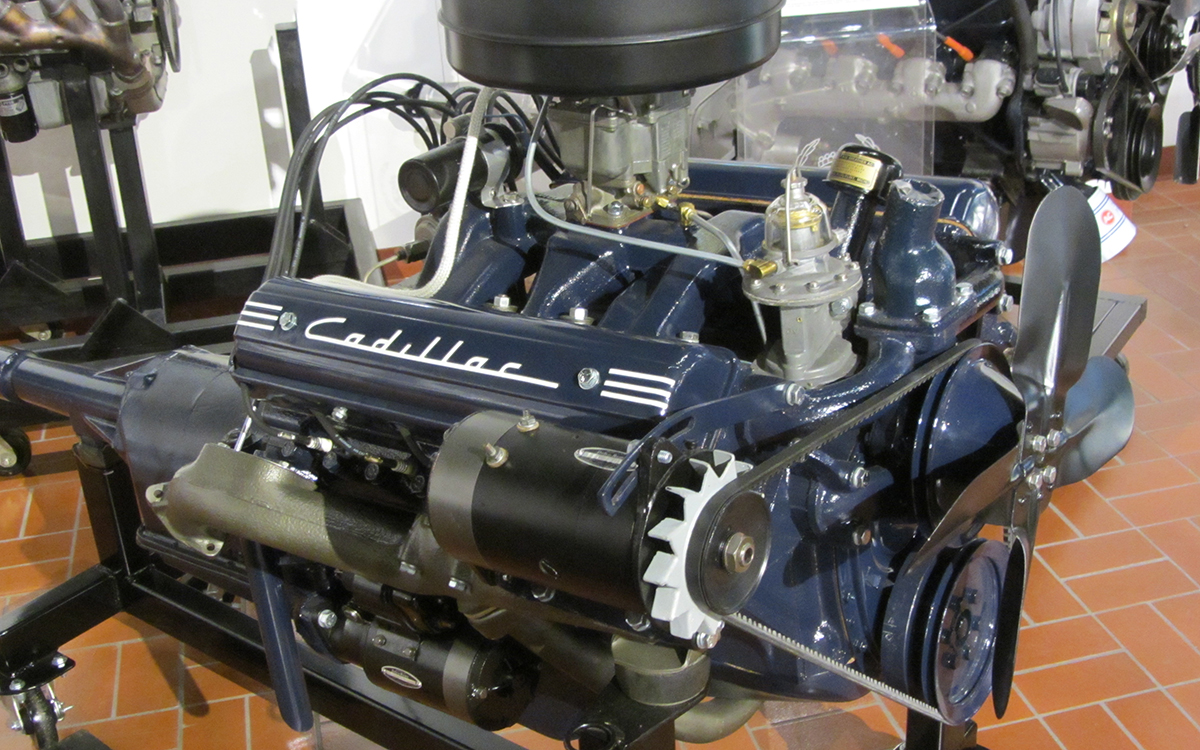 Двигатель&nbsp;Cadillac OHV V-8