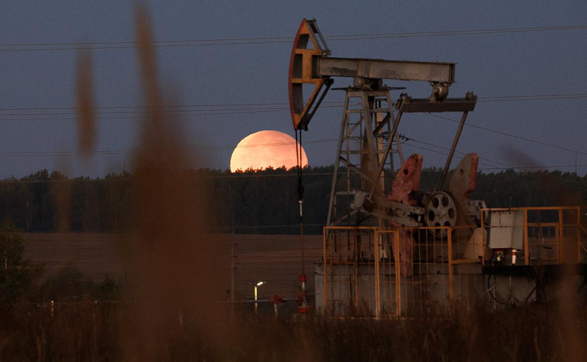 Индия понесет ущерб при отказе от российской нефти – Путин