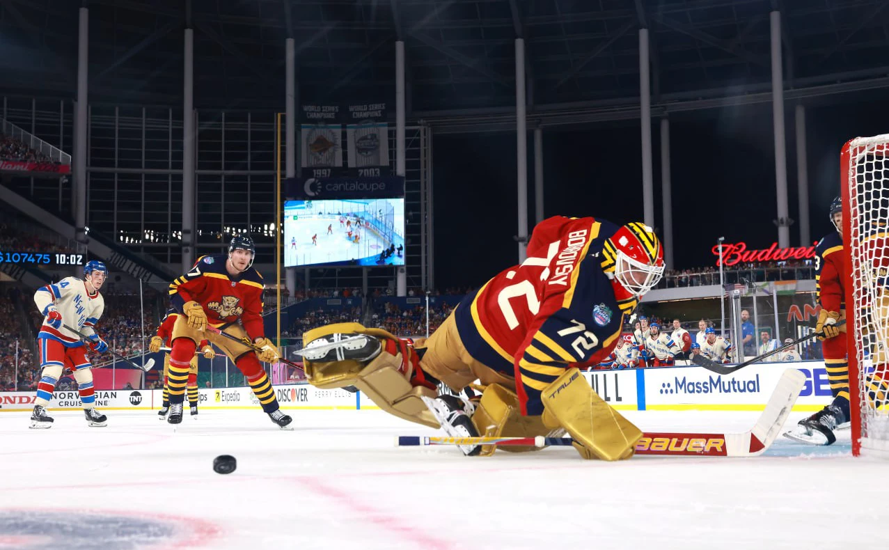 Carmen Mandato / Getty Images