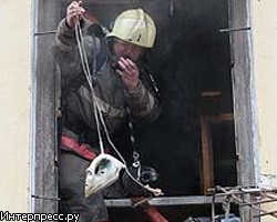 ЧП в Петербурге: пожар в здании сталепрокатного завода 