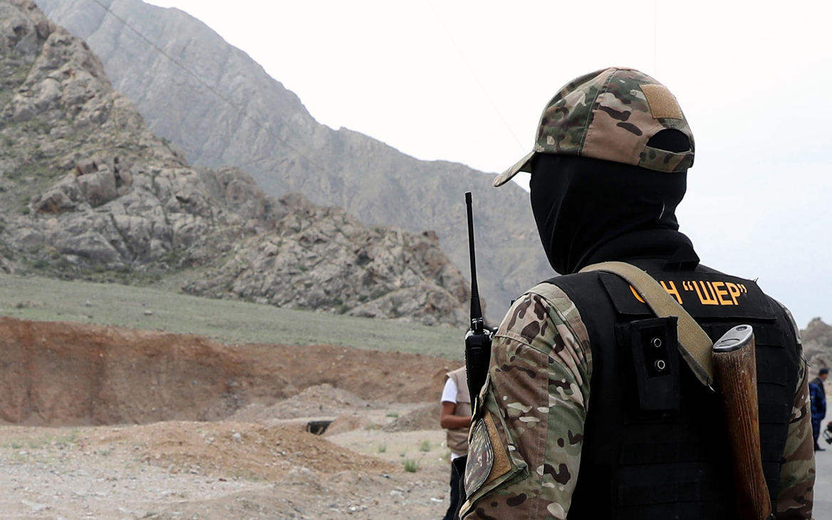 Военнослужащие Киргизии и Таджикистана возобновили перестрелку на границе