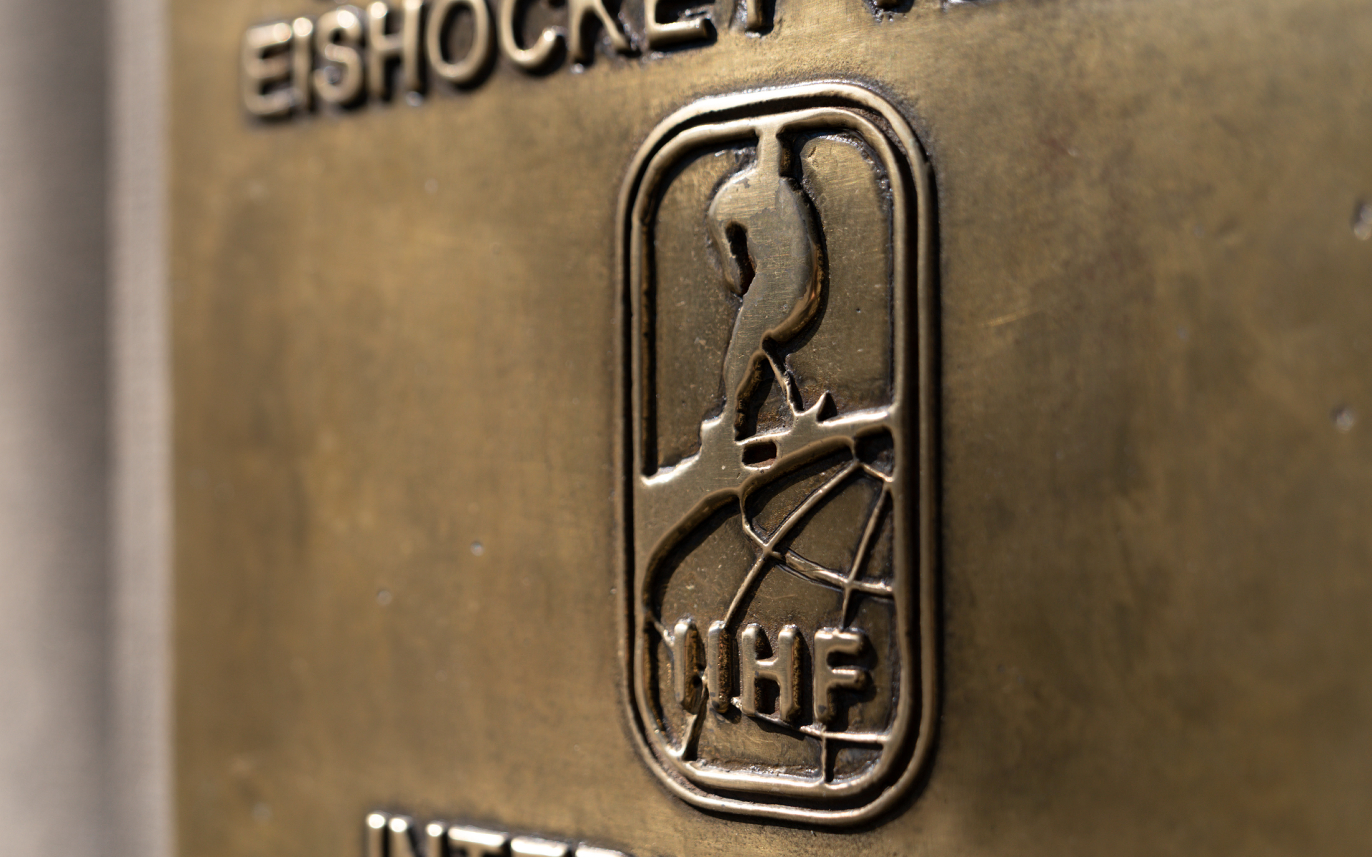 Эмблема IIHF