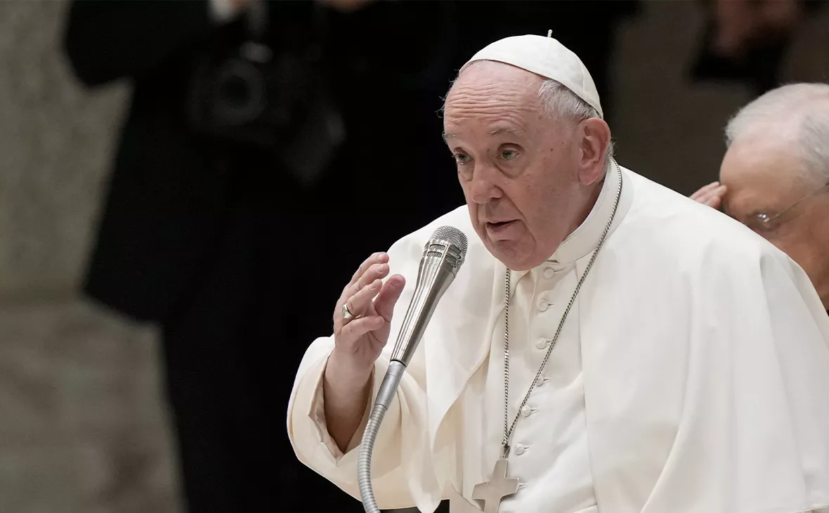 Andrew Medichini / AP