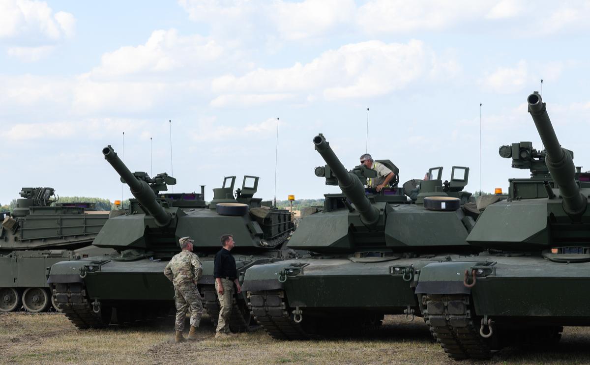 США одобрили продажу танков и вертолетов на $5 млрд Польше и Южной Корее"/>













