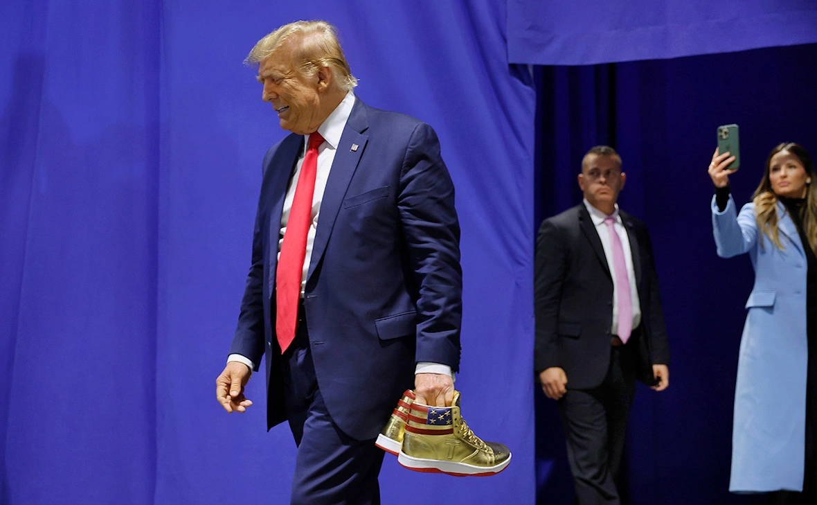 Chip Somodevilla / Getty Images