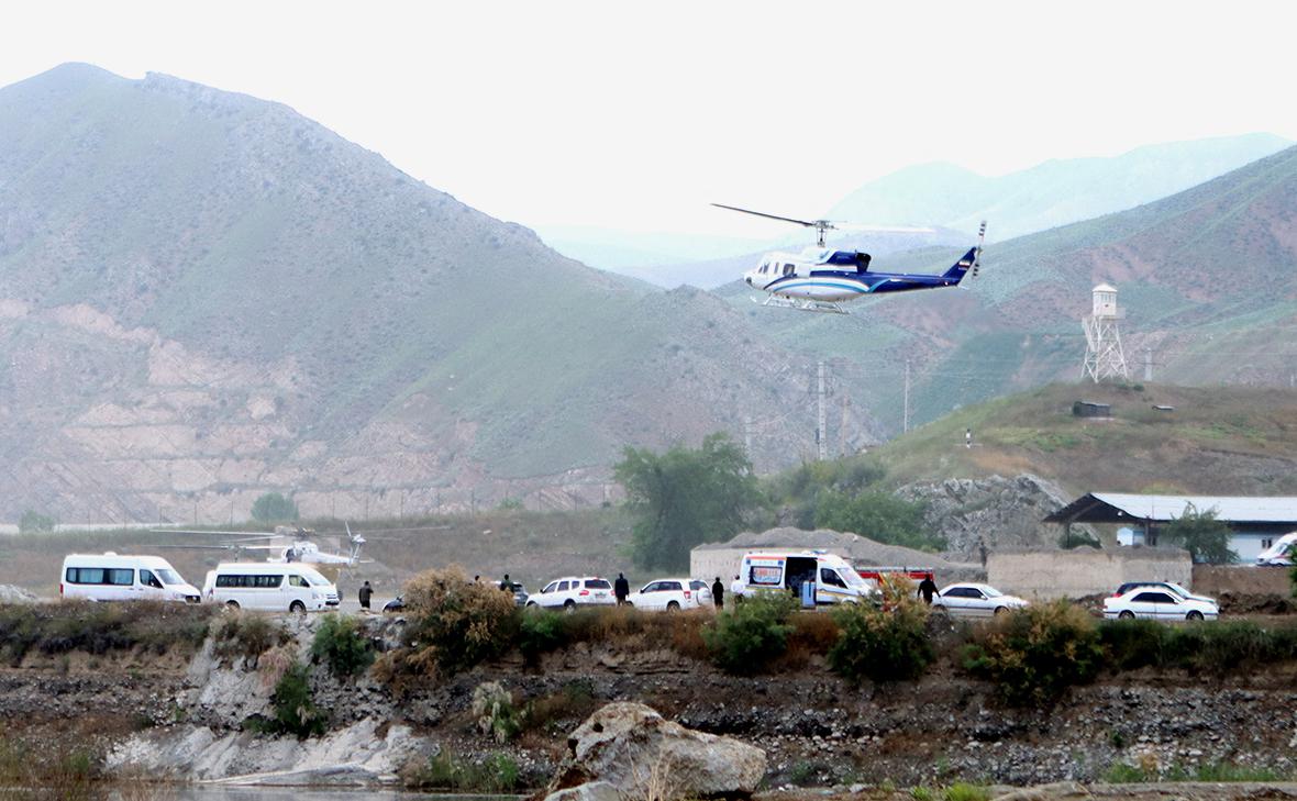 Вертолет с президентом Ирана Эбрахимом&nbsp;Раиси взлетает недалеко от ирано-азербайджанской границы