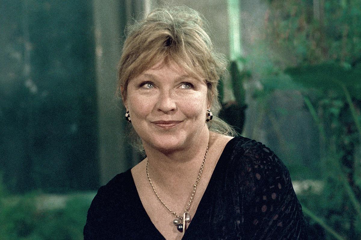 Марина Влади в 1987 году