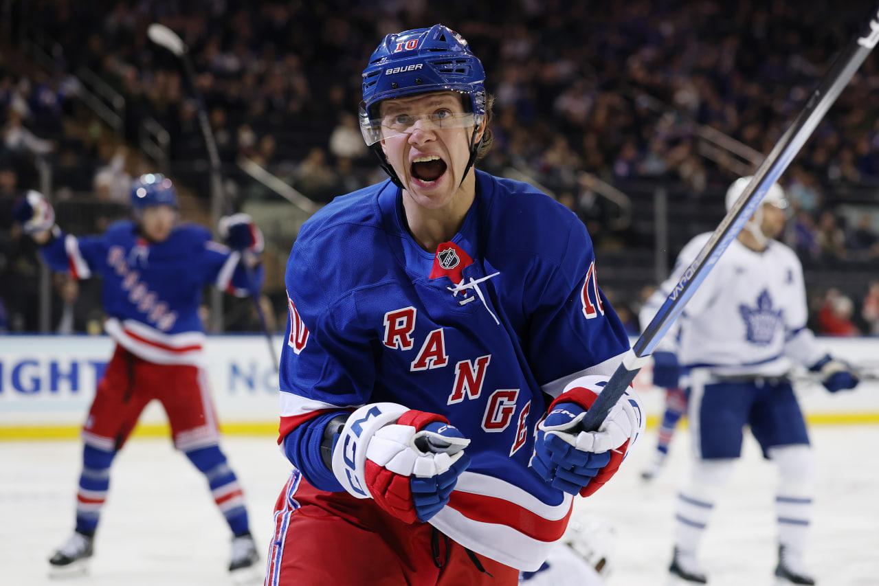 Sarah Stier / Getty Images