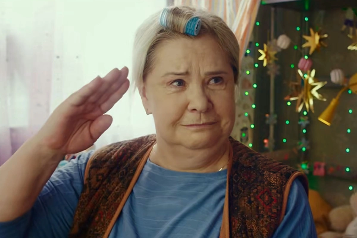 Татьяна Догилева в фильме «Елки 13»