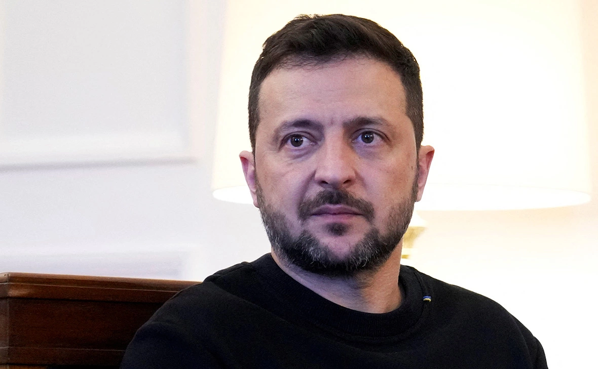 Ebrahim Noroozi / Reuters