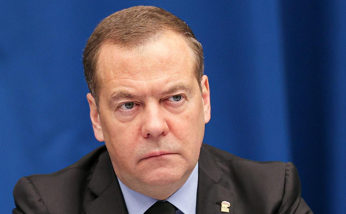 Медведев предупредил о возможном изъятии имущества иностранных инвесторов