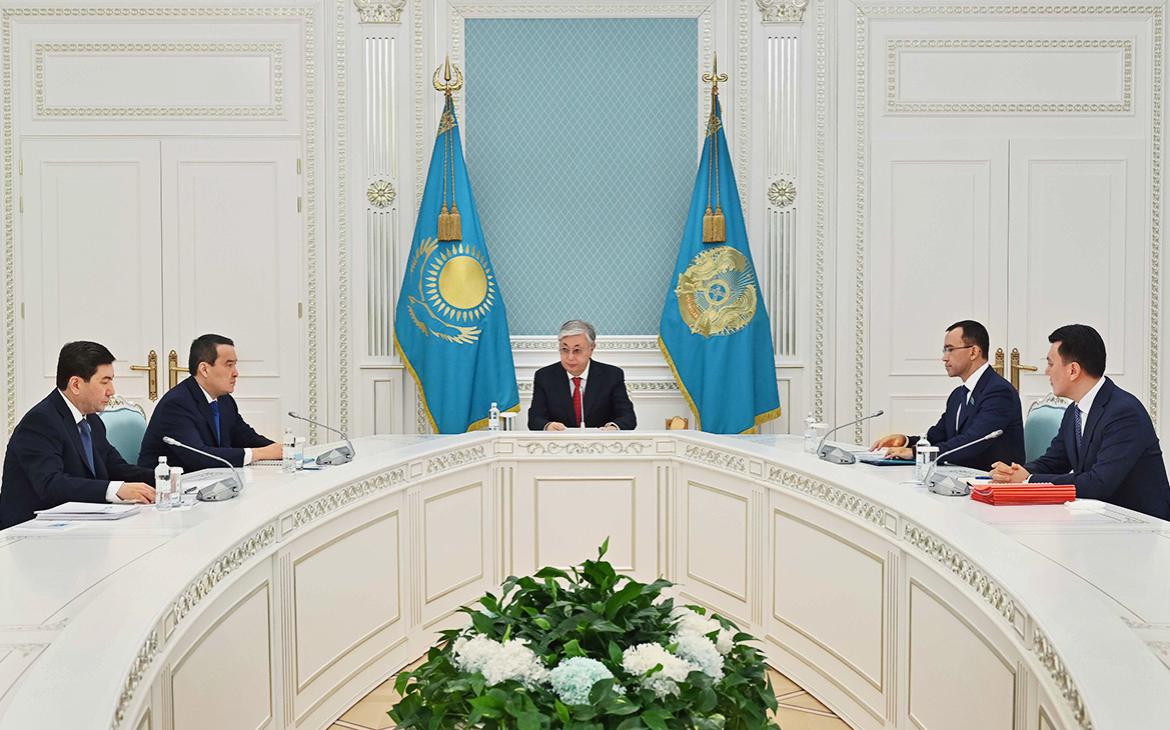 Токаев распустил парламент Казахстана и всех депутатов в стране